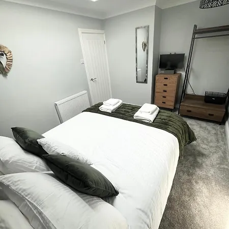 Holiday home Little Yorkie Free Parking & York