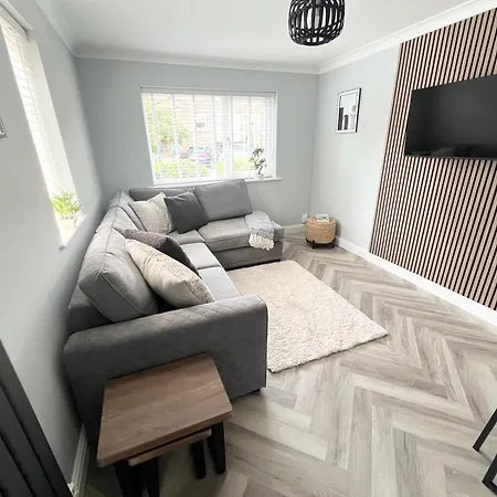 Little Yorkie Free Parking & Holiday home York