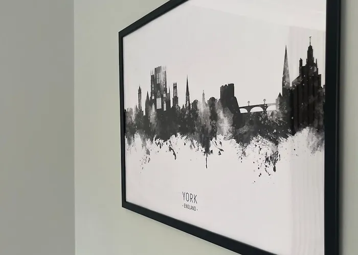 Little Yorkie Hideaway & Free Parking * York